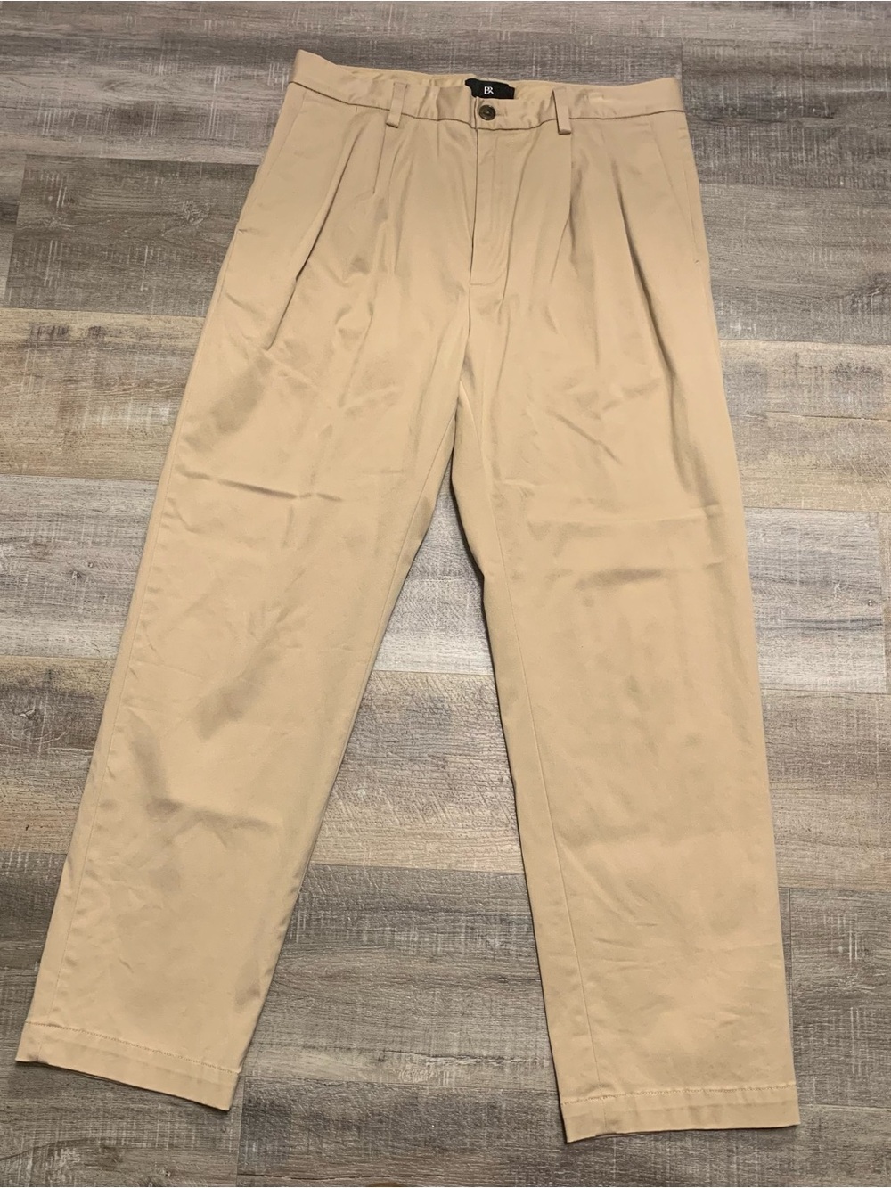 BR Banana Republic Performance Pleated Chino Khaki Pants Mens 32 x 30 Golf Work